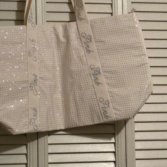 New Victoria’s Secret Elegant Cream Tote Bag